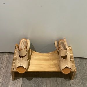 Kork-Ease Halley block heel shoe size 7 - worn ONCE! Super comfortable!